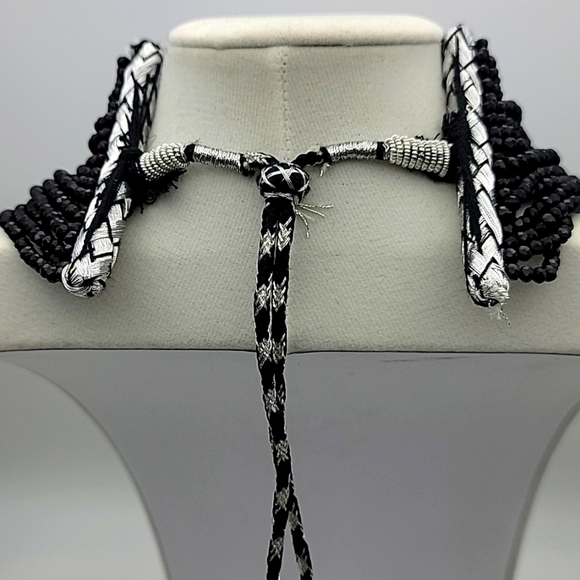 815.00 Cts Natural 20 Strand Black Spinel Faceted Gemstone Beaded Necklace - Picture 8 of 12